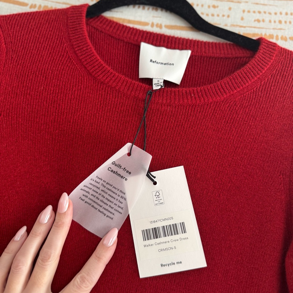 Reformation Walker Cashmere Crew Dress in Crimson size Small NWT - Picture 8 of 9